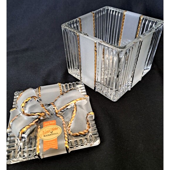 VTG Anna Hutte Bleikristall Lead Crystal Trinket Box 24% PbO Square Bow Germany - Picture 8 of 8